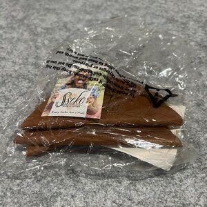 Sseko Tan Leather Cord keepers